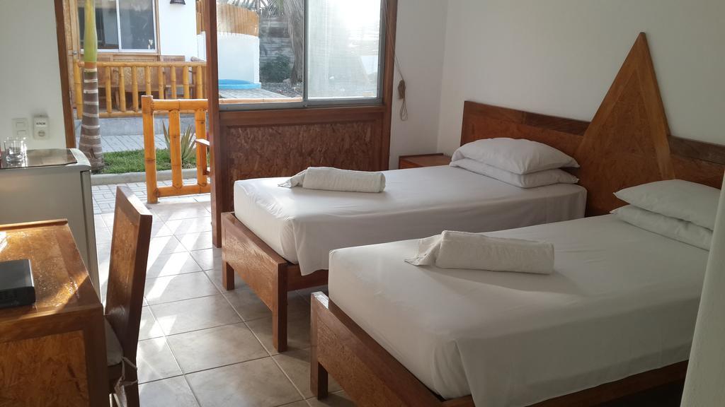 Hotel Casa Mediterranea מנקורה חדר תמונה